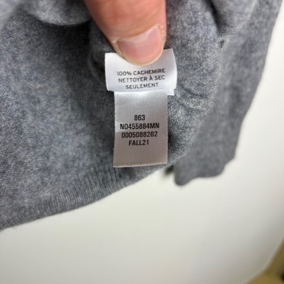 Nordstrom 100% Cashmere S Sweater Gray Crewneck Pullover Soft Classic Luxury Top - Picture 4 of 10